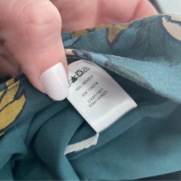 ANN TAYLOR LOFT Women’s Knee Length Pencil Skirt Blue/green Floral size: 6 - Picture 8 of 10